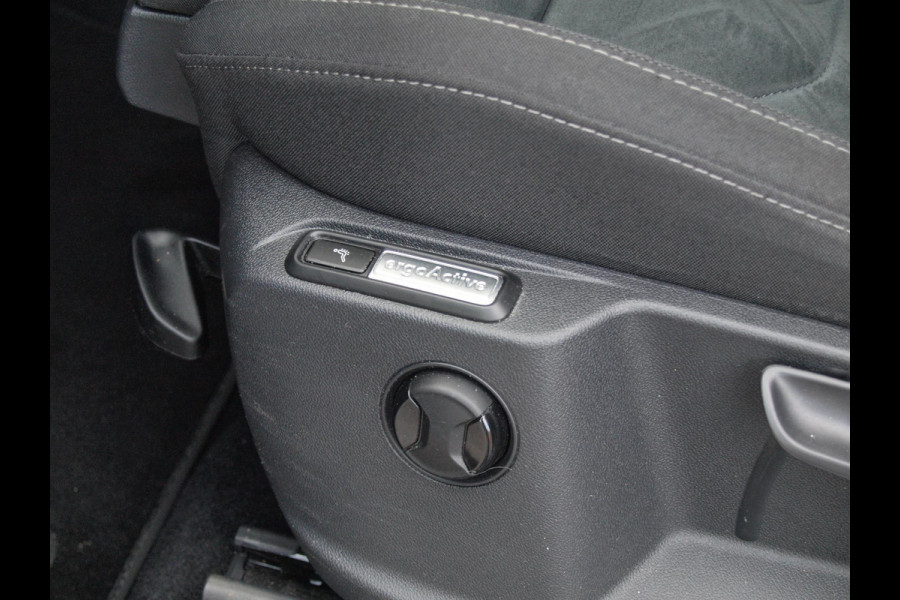 Volkswagen Tiguan Allspace 1.5 TSI Life Business 7p. | Camera | Apple Carplay | Cruise Control | 20 inch |