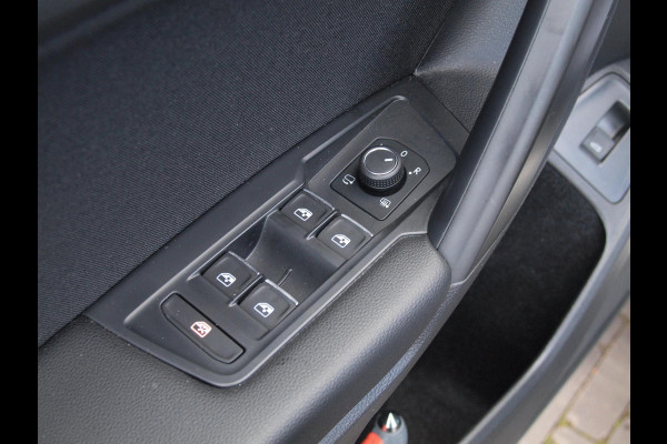 Volkswagen Tiguan Allspace 1.5 TSI Life Business 7p. | Camera | Apple Carplay | Cruise Control | 20 inch |