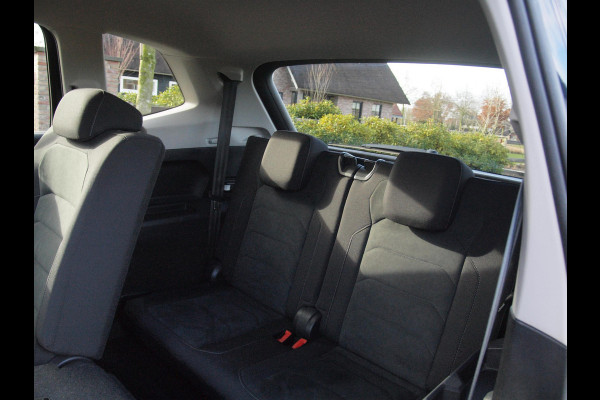 Volkswagen Tiguan Allspace 1.5 TSI Life Business 7p. | Camera | Apple Carplay | Cruise Control | 20 inch |