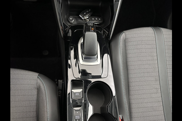 Peugeot e-208 EV Allure Pack 50 kWh (3-Fase-11kW) {SOH-89%} Aut.*HEATPUMP | LEATHER-FABRIC | FULL-LED | DIGI-COCKPIT | BLINDSPOT | CAMERA | AMBIENTLIGHT | NAVI-FULLMAP | LANE-ASSIST | KEYLESS | DAB | PRIVACYGLASS | HEATED-SPORTSEATS | CARPLAY | 16"ALU