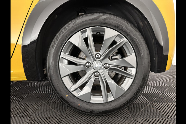 Peugeot e-208 EV Allure Pack 50 kWh (3-Fase-11kW) {SOH-89%} Aut.*HEATPUMP | LEATHER-FABRIC | FULL-LED | DIGI-COCKPIT | BLINDSPOT | CAMERA | AMBIENTLIGHT | NAVI-FULLMAP | LANE-ASSIST | KEYLESS | DAB | PRIVACYGLASS | HEATED-SPORTSEATS | CARPLAY | 16"ALU