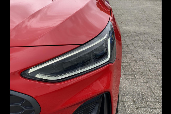 Ford FOCUS Wagon 2.3 EcoBoost ST-X Automaat 280pk! | Panoramadak | Afneembare trekhaak | Winter Pack | Standkachel | AGR-stoelen | Bang&Olufsen | Elektrische achterklep | Head up Display | Matrix LED