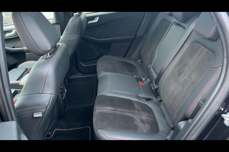 Ford Kuga 2.5 PHEV ST-Line X 243pk | Driver Assistance Pack | Panorama dak | Winterpack | Technology Pack | All Weatherbanden | 2.100kg Trekgewicht