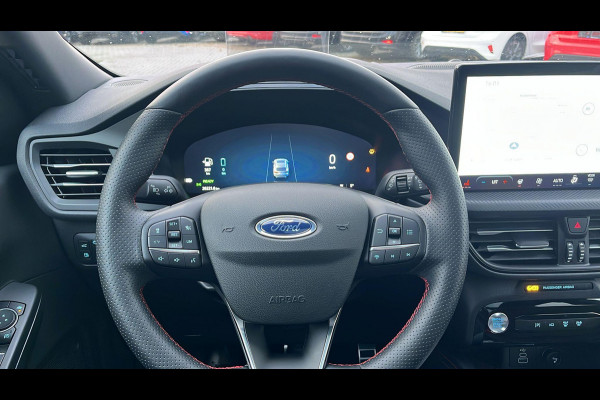 Ford Kuga 2.5 PHEV ST-Line X 243pk | Driver Assistance Pack | Panorama dak | Winterpack | Technology Pack | All Weatherbanden | 2.100kg Trekgewicht