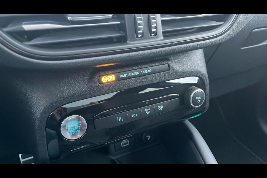 Ford Kuga 2.5 PHEV ST-Line X 243pk | Driver Assistance Pack | Panorama dak | Winterpack | Technology Pack | All Weatherbanden | 2.100kg Trekgewicht