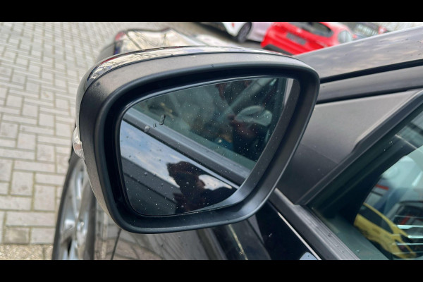 Ford Kuga 2.5 PHEV ST-Line X 243pk | Driver Assistance Pack | Panorama dak | Winterpack | Technology Pack | All Weatherbanden | 2.100kg Trekgewicht