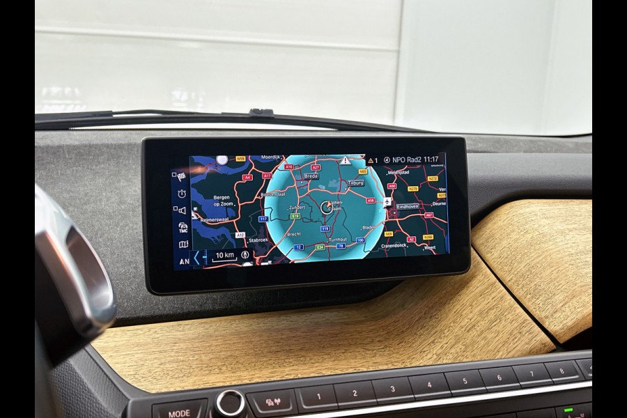 BMW i3 Basis 120Ah 42 kWh (NL-auto, 93% SoH, Navi Pro, Harman/Kardon, StoelV, Camera, Parkeersensoren, Etc)