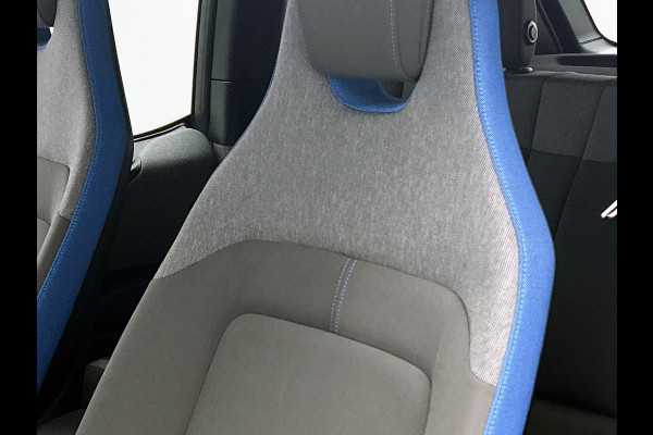 BMW i3 Basis 120Ah 42 kWh (NL-auto, 93% SoH, Navi Pro, Harman/Kardon, StoelV, Camera, Parkeersensoren, Etc)
