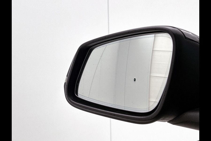 BMW i3 Basis 120Ah 42 kWh (NL-auto, 93% SoH, Navi Pro, Harman/Kardon, StoelV, Camera, Parkeersensoren, Etc)