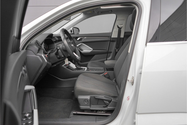 Audi Q3 Sportback 45 TFSI e Plug-in Hybrid Camera Pano Stoelverw