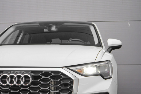 Audi Q3 Sportback 45 TFSI e Plug-in Hybrid Camera Pano Stoelverw