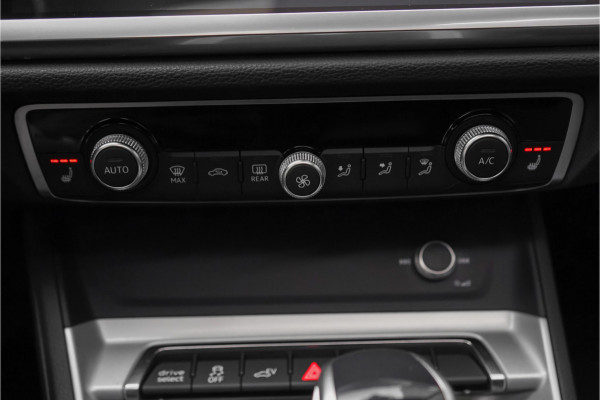 Audi Q3 Sportback 45 TFSI e Plug-in Hybrid Camera Pano Stoelverw