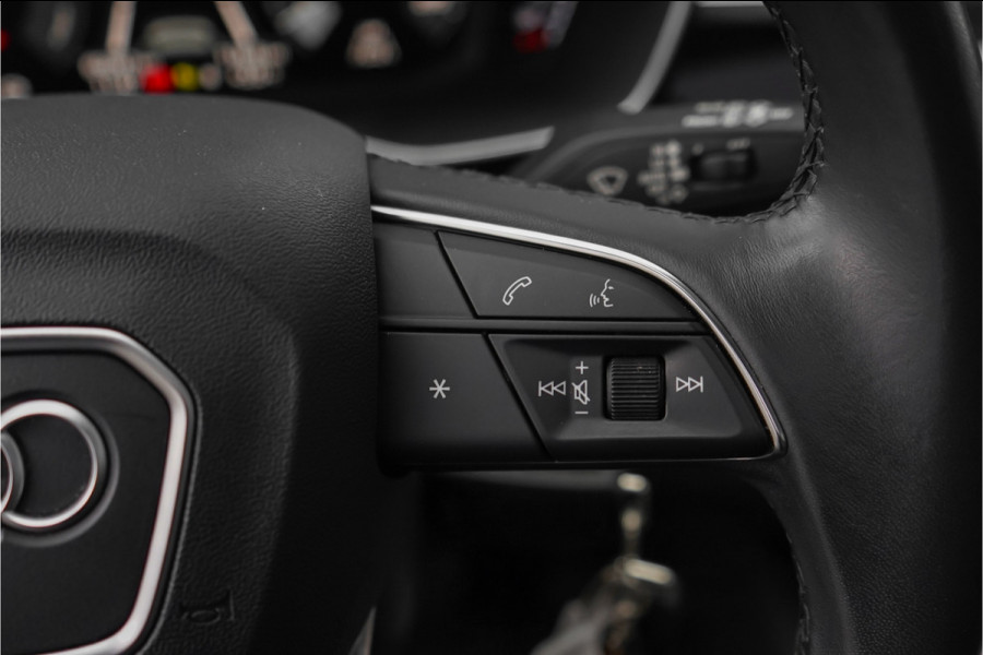 Audi Q3 Sportback 45 TFSI e Plug-in Hybrid Camera Pano Stoelverw