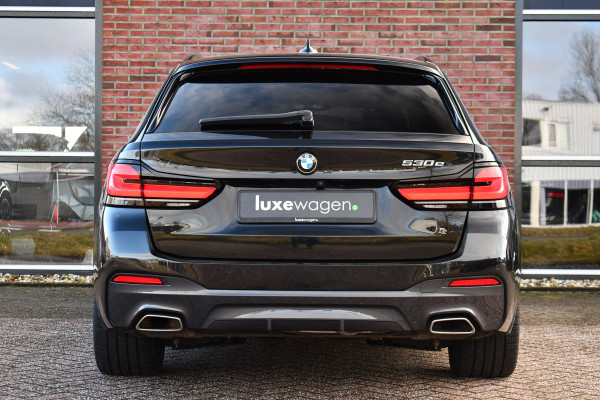 BMW 5 Serie Touring 530e 292pk M-Sport Pano ACC Trekh Comf-seat 360 HUD Laser 4wielbest