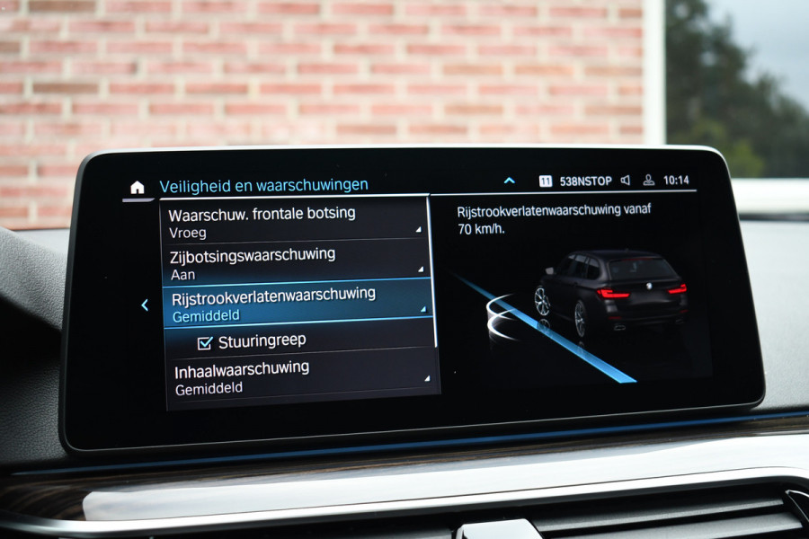 BMW 5 Serie Touring 530e 292pk M-Sport Pano ACC Trekh Comf-seat 360 HUD Laser 4wielbest