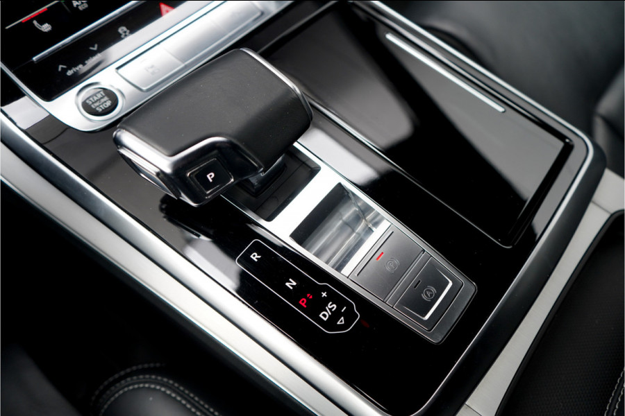 Audi Q7 55 TFSI e quattro Pro Line+ S Line Luchtv Matrix LED Trekhaak B&O