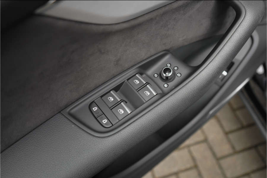 Audi Q7 55 TFSI e quattro Pro Line+ S Line Luchtv Matrix LED Trekhaak B&O