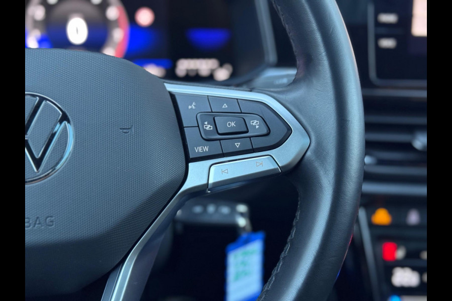 Volkswagen T-Roc 1.5 TSI R-Line Pano/AppleCar/ACC