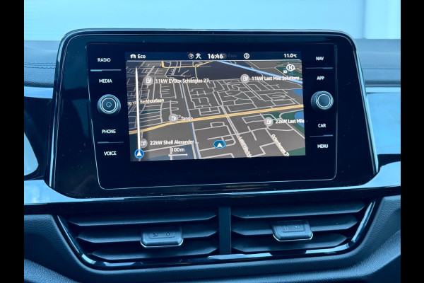 Volkswagen T-Roc 1.5 TSI R-Line Pano/AppleCar/ACC