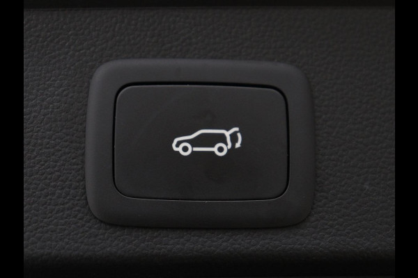 MG Marvel R Luxury 70 kWh | SOH 96% | Panoramadak | Stoelventilatie | Leder | 360 Camera | Adaptive cruise | Wamtepomp | Sfeerverlichting | Stoelverwarming | Carplay | Navigatie | Keyless