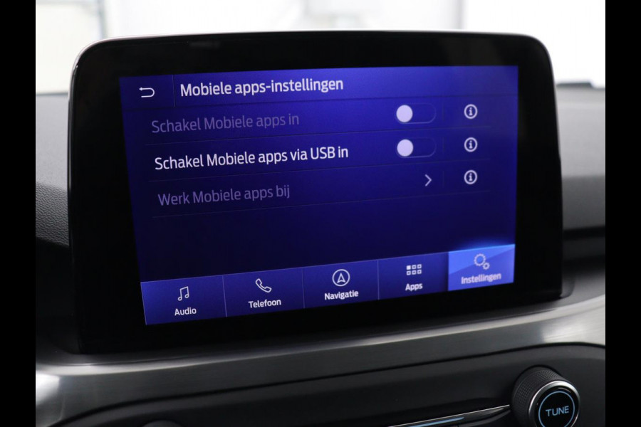 Ford Focus 1.0 EcoBoost Hybrid Titanium X | Stoelverwarming | Camera | Carplay | Digital Cockpit | Stuurverwarming | Keyless | Full LED | Parkeerhulp | Climate control | Cruise control