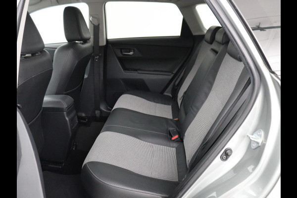 Toyota Auris 1.8 Hybrid Executive | Stoelverwarming | Half leder | Navigatie | Keyless | Climate control | Cruise control | Parkeerhulp