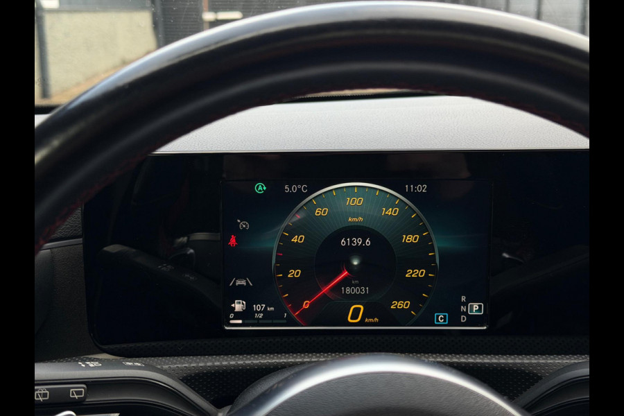 Mercedes-Benz A-Klasse 200 AMG Pakket Panorama CarPlay