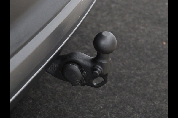 Škoda ENYAQ iV 60 | SOH 92% | Trekhaak | Half leder | Sfeerverlichting | Carplay | Navigatie | 19'' | Cruise control | Parkeerhulp | Full LED