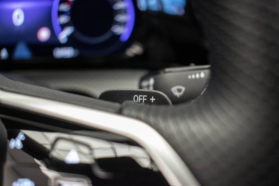 Volkswagen Golf 1.5 eTSI R-Line Business |3x R-Line|Pano|Ambient|VOLL|