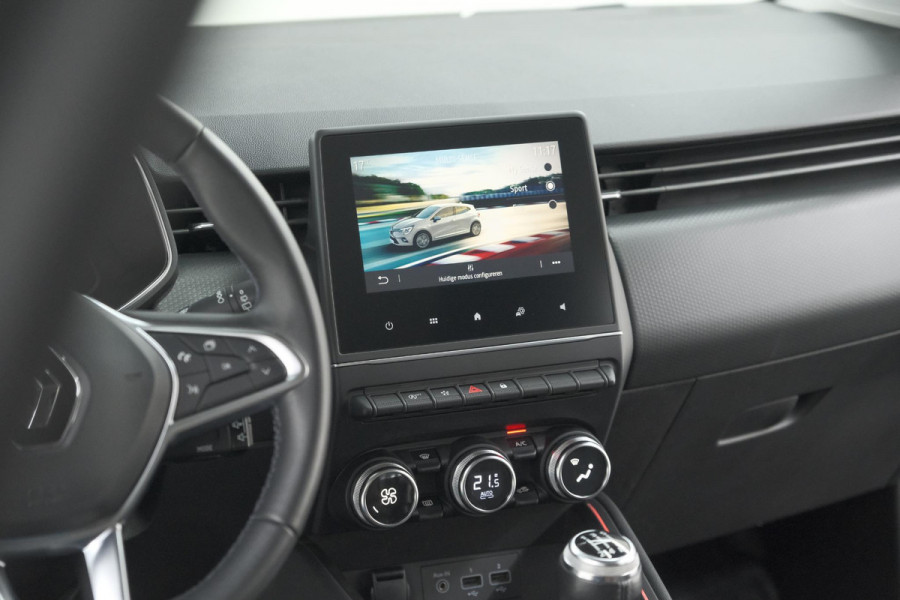 Renault Clio TCe 100 Intens | Navigatie | Apple Carplay | Cruise Control | Parkeersensoren