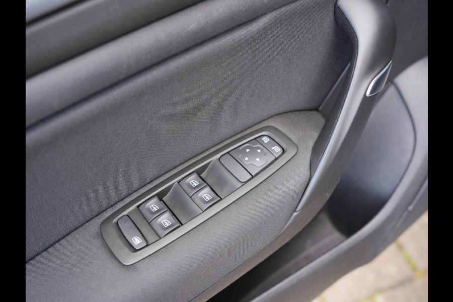 Renault Mégane Estate 1.5 Blue dCi Zen LED | Bluetooth | Parkeersensor voor&achter