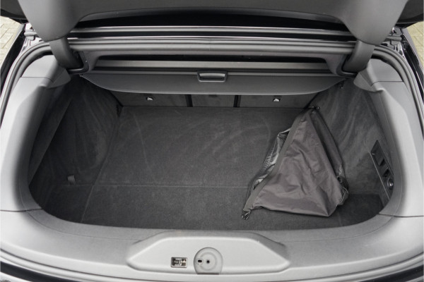 BMW 3 Serie Touring 330e High Executive M-Sport ACC Stuur & Stoelverw Trekhaak