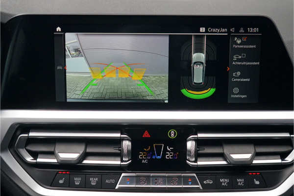 BMW 3 Serie Touring 330e High Executive M-Sport ACC Stuur & Stoelverw Trekhaak