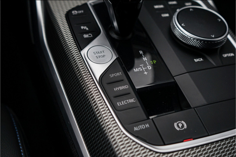 BMW 3 Serie Touring 330e High Executive M-Sport ACC Stuur & Stoelverw Trekhaak