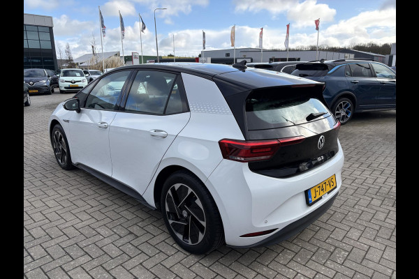 Volkswagen ID.3 First 58 kWh | Stoelverwarming | Trekhaak