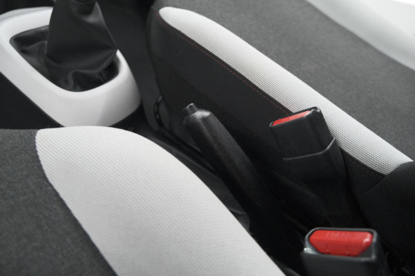 Citroën C1 1.0 VTi Feel | Airco | Bluetooth Radio | Getint Glas | 5 Deurs