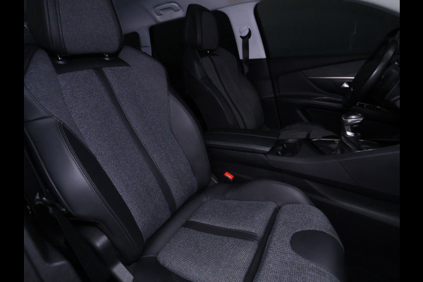 Peugeot 5008 1.2 PureTech Blue Lease Premium 7P. [CAMERA, APPLE CARPLAY, ANDROID AUTO, FOCAL SOUND SYSTEM, MEMORY SEATS, NIEUWSTAAT]
