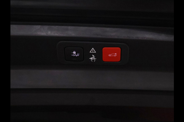 Peugeot 5008 1.2 PureTech Blue Lease Premium 7P. [CAMERA, APPLE CARPLAY, ANDROID AUTO, FOCAL SOUND SYSTEM, MEMORY SEATS, NIEUWSTAAT]