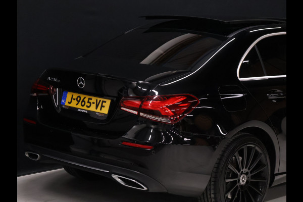 Mercedes-Benz A-Klasse 250 e Business Solution Luxury Limited [SCHUIFDAK, CAMERA, SFEERVERLICHTING, LEDER, SPORTSTOELEN, STOELVERWARMING, NIEUWSTAAT]