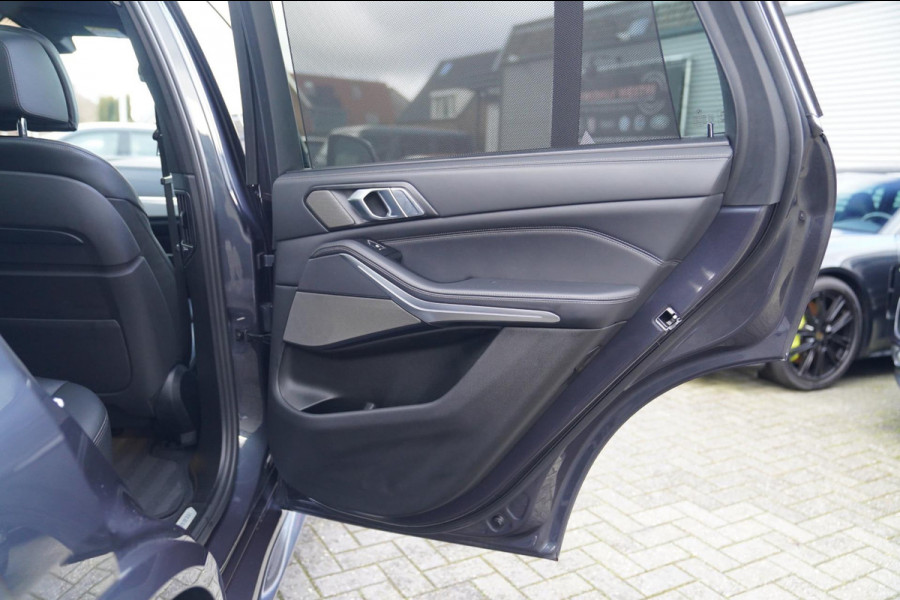 BMW X5 XDrive45e High Executive | Massage | incl BTW | Panorama | Laser LED | Adaptieve cruise | Dodehoek assistent | Lane assist