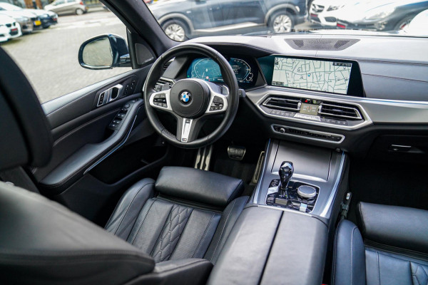 BMW X5 XDrive45e High Executive | Massage | incl BTW | Panorama | Laser LED | Adaptieve cruise | Dodehoek assistent | Lane assist