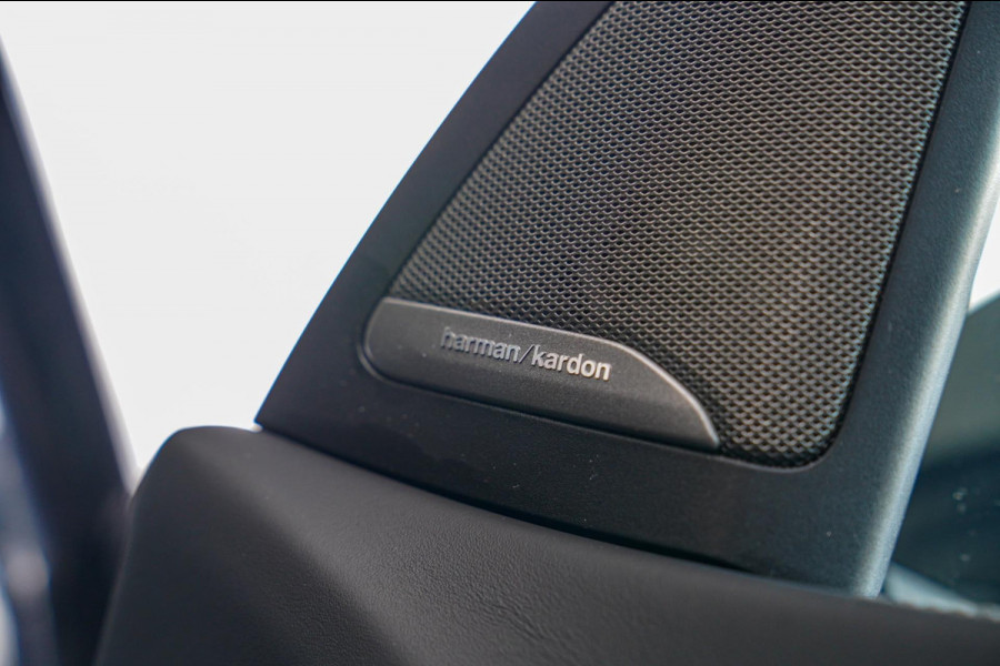 BMW X5 XDrive45e High Executive | Massage | incl BTW | Panorama | Laser LED | Adaptieve cruise | Dodehoek assistent | Lane assist