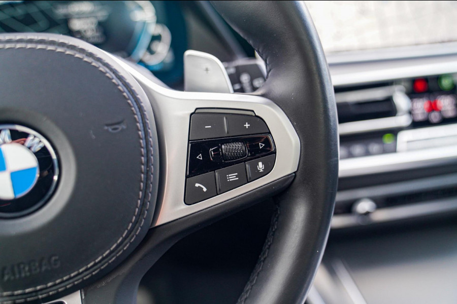 BMW X5 XDrive45e High Executive | Massage | incl BTW | Panorama | Laser LED | Adaptieve cruise | Dodehoek assistent | Lane assist