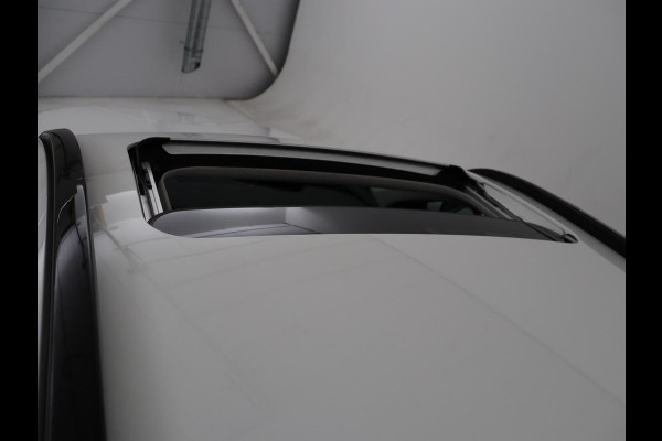 Kia Niro 1.6 GDi Hybrid DynamicPlusLine | Schuifdak | Head-Up | Stoelverwarming | Leder | Camera | Carplay | Keyless | Side Assist | Navigatie | File Assistent | Full LED