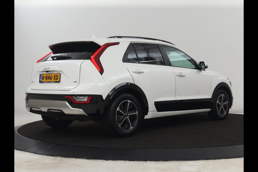 Kia Niro 1.6 GDi Hybrid DynamicPlusLine | Schuifdak | Head-Up | Stoelverwarming | Leder | Camera | Carplay | Keyless | Side Assist | Navigatie | File Assistent | Full LED