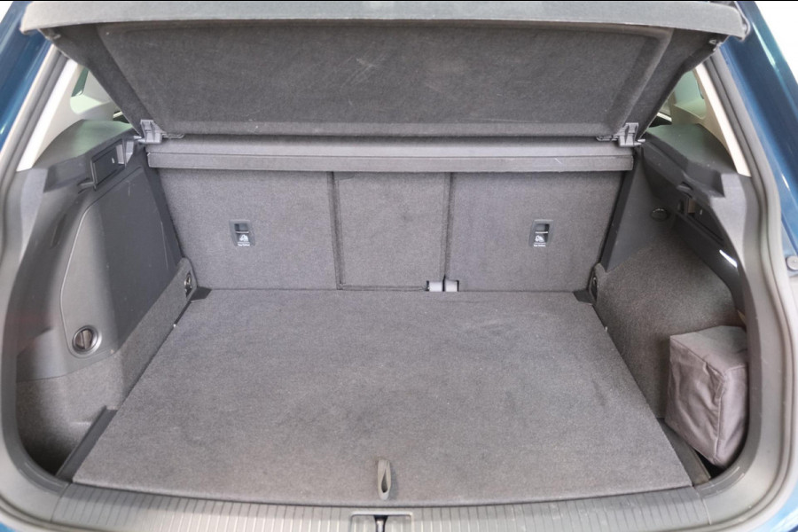 Volkswagen Tiguan 1.4 TSI eHybrid Business+ - Airco, Cruise, Navi, PDC, Camera.