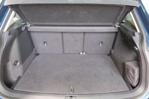 Volkswagen Tiguan 1.4 TSI eHybrid Business+ - Airco, Cruise, Navi, PDC, Camera.