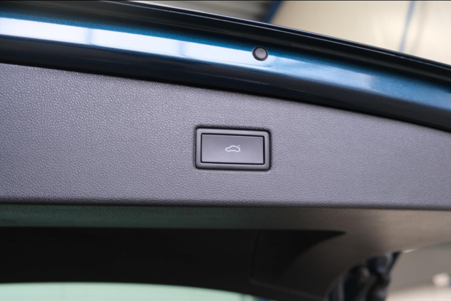 Volkswagen Tiguan 1.4 TSI eHybrid Business+ - Airco, Cruise, Navi, PDC, Camera.