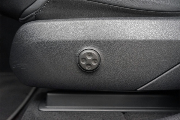 Mercedes-Benz GLC 400e 4MATIC AMG Line Pano ACC Memory Burmester HUD