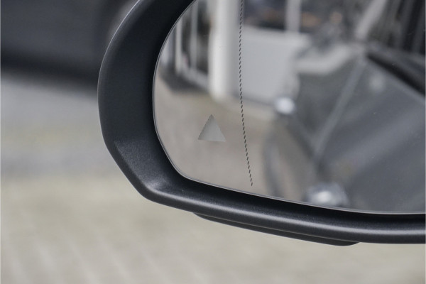 Mercedes-Benz GLC 400e 4MATIC AMG Line Pano ACC Memory Burmester HUD